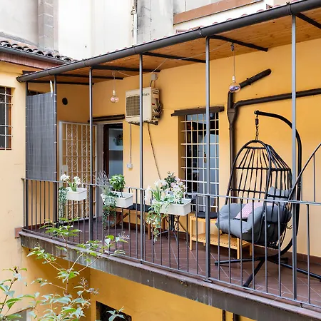 Appartamento Bright Design House In The Heart Of Bologna